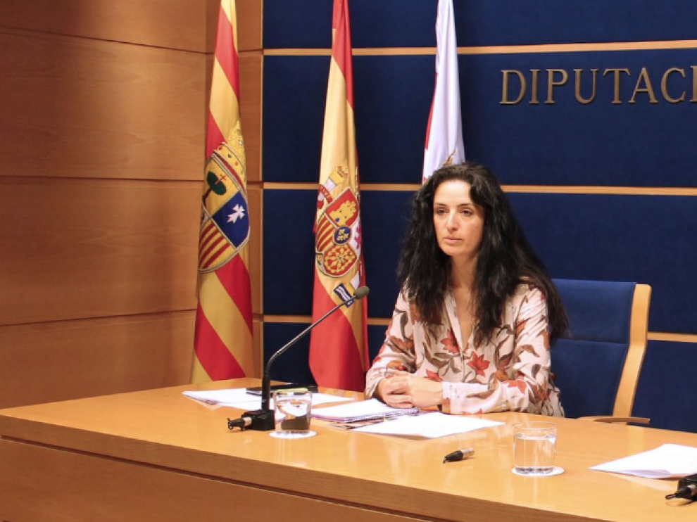La diputada delegada de Proyectos de Solidaridad de la DPZ, Marta Abengochea, este martes en la rueda de prensa.