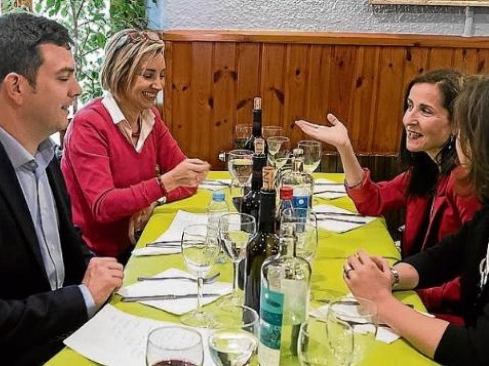 Alberto Jiménez, Teresa Fernández, Alejandra Cortés y Pilar Fernández de Alarcón