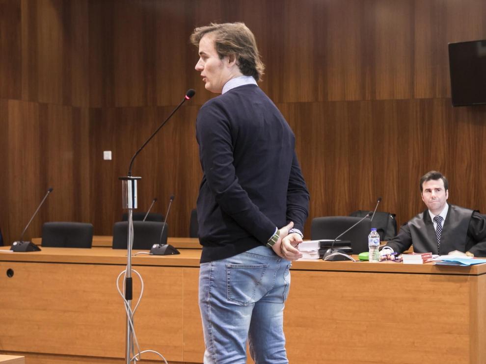 El acusado, durante otro juicio celebrado en la Audiencia de Zaragoza por el que también fue condenado a cinco años y medio de cárcel.