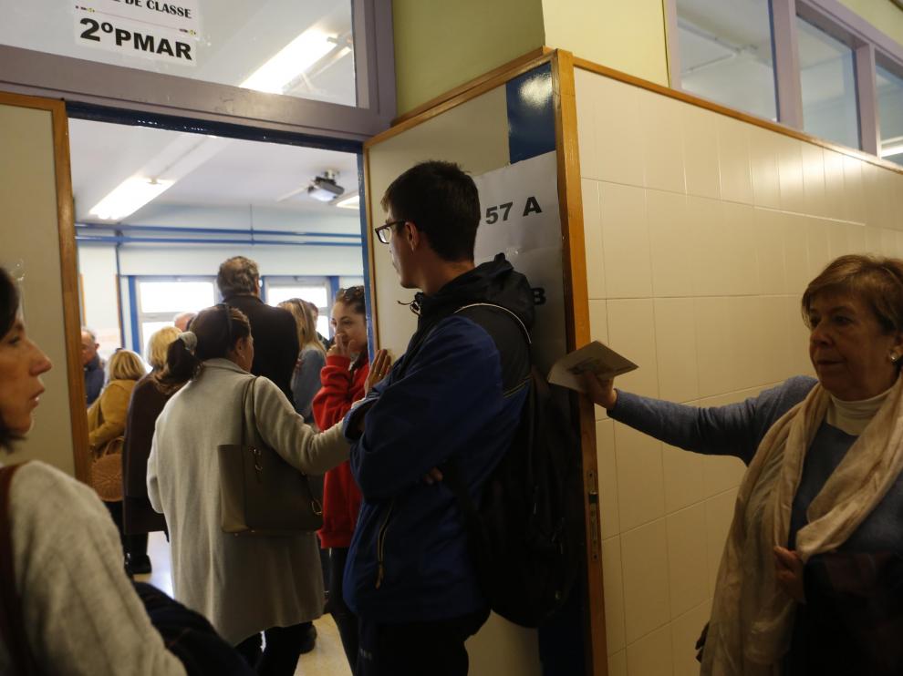 Votación en el IES Miguel de Molinos.