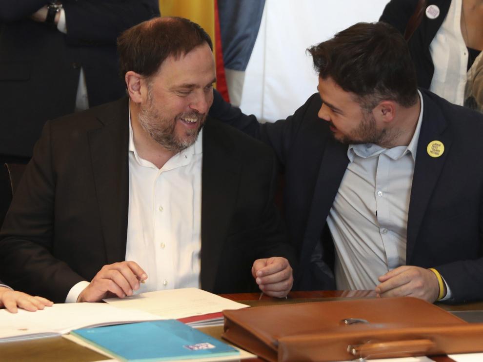 Oriol Junqueras, junto al diputado al Congreso, Gabriel Rufián.