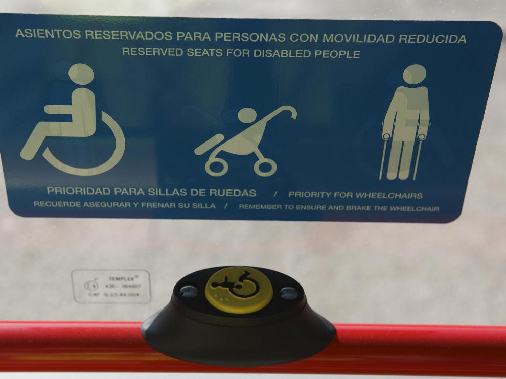 El espacio urbano no se adapta a las necesidades de quienes cuidan.