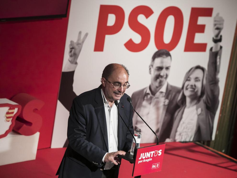 Javier Lambán en el acto de cierre de campaña del PSOE en Zaragoza.