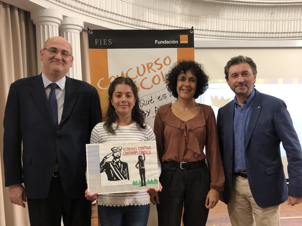 Paula Uriel Rodríguez, alumna de 6º de Primaria en el C.E.I.P. Miguel Artazos Tamé, de Utebo, representará a Aragón en "¿Qué es un rey para ti?"