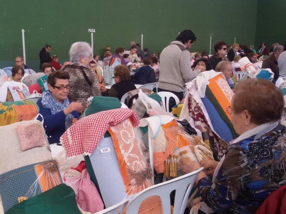 El encuentro de bolillos de Caspe es una de las actividades organizadas gracias a esta subvención.