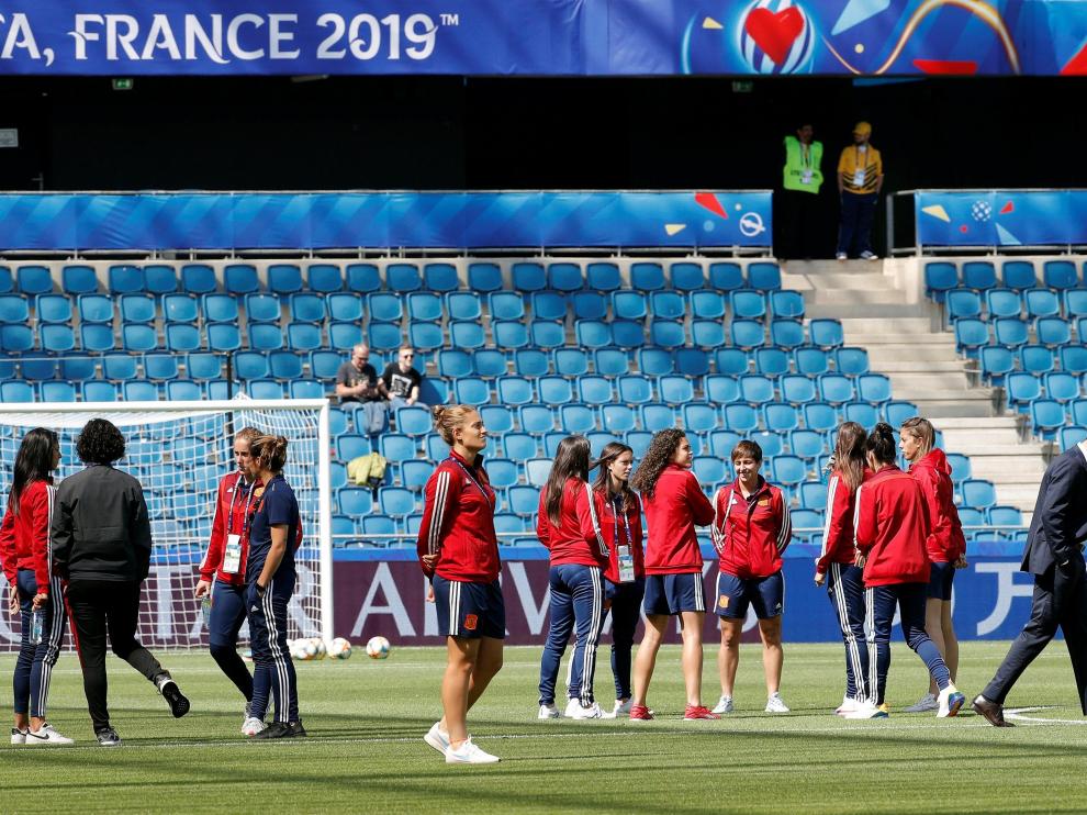 La selección española femenina de fútbol, en un entrenamiento.