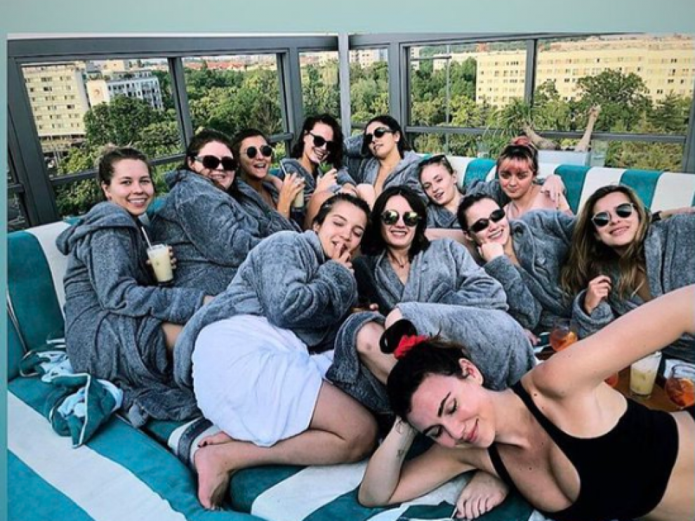 Sophie Turner disfruta junto a sus amigas en Benidorm.