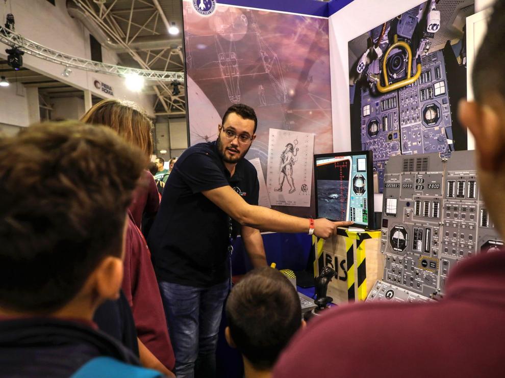 Además de ser un encuentro internacional, la Maker Faire está abierta al público general