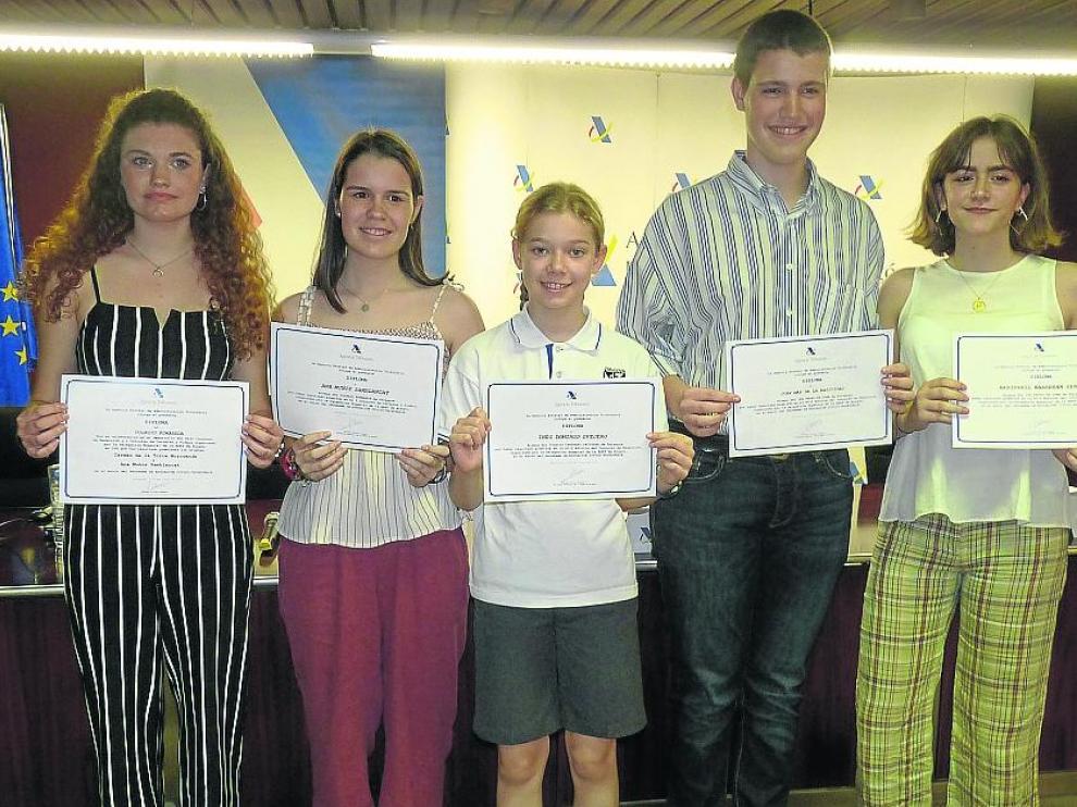 Carmen de la Torre, Ana Muñoz, Inés Domingo, Juan Más de la Natividad y Meritxell Barberán