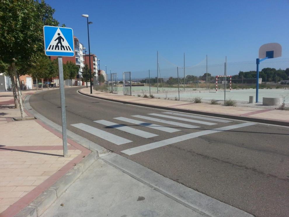 El paso de cebra problemático está situado a la altura del potrero.