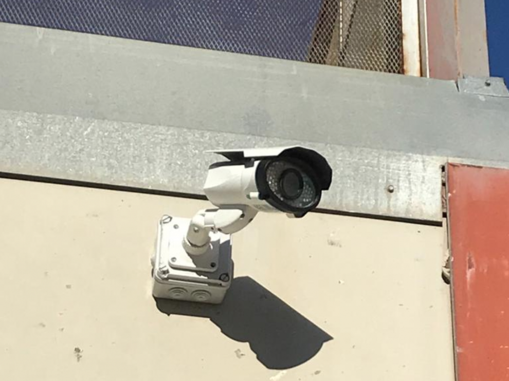 Cámaras que vigilan el edificio del Buen Pastorigilan el edificio del Buen Pastor