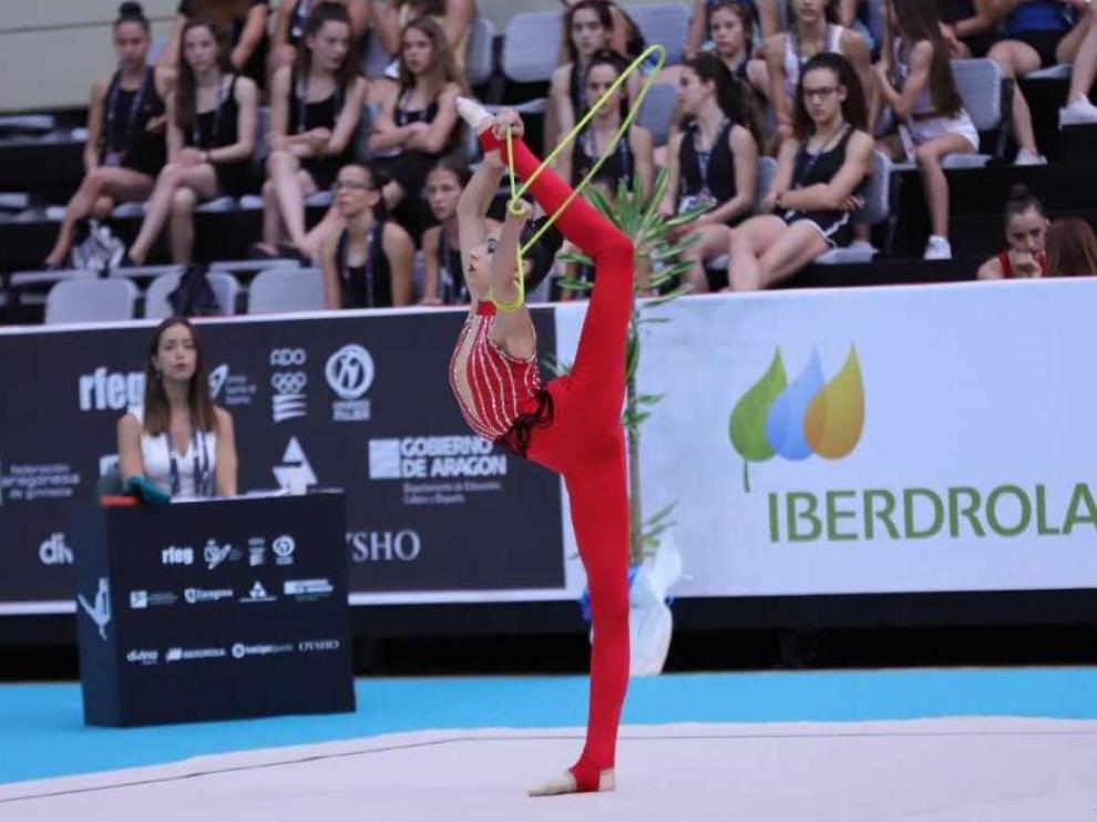La aragonesa Alba Saiz (CEGRZ 1), a la finales con cuerda en categoría júnior