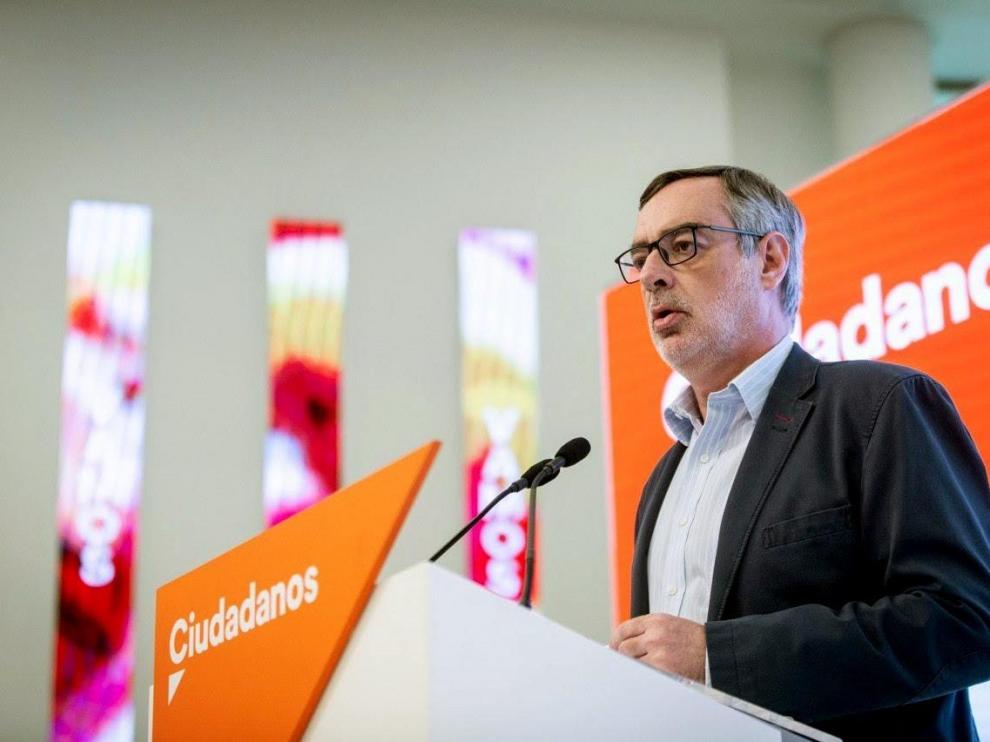 El secretario general de Cs, José Manuel Villegas, en la rueda de prensa en la sede del partido naranja.