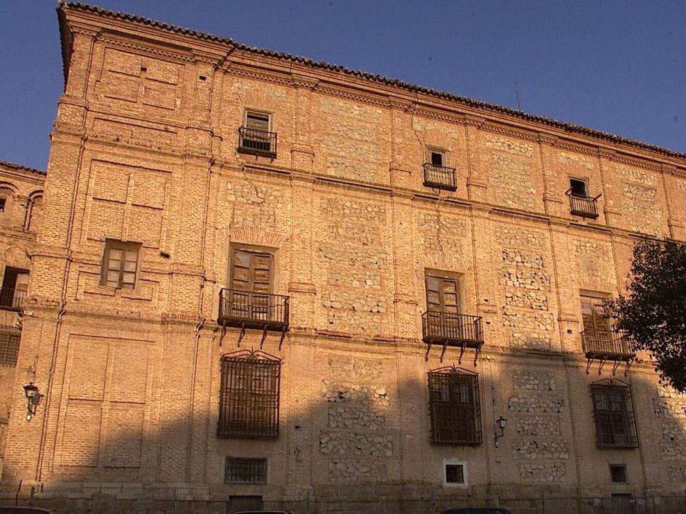 Epila. Palacio del Conde Aranda / 31-03-03 / foto Guillermo Mestre Mestre1029.jpg