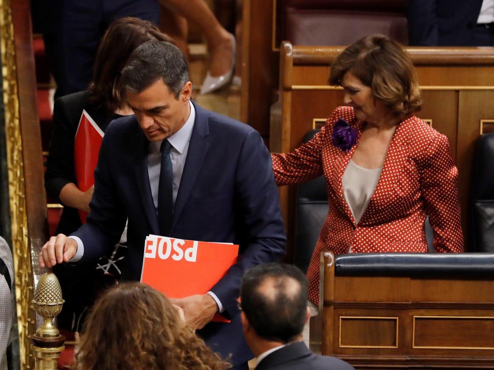 Pedro Sánchez abandona el hemiciclo.
