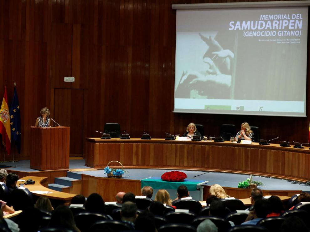 La ministra de Sanidad, Bienestar Social y Consumo en funciones, María Luisa Carcedo, durante su intervención.