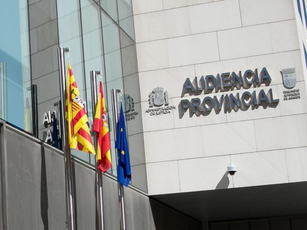 La Audiencia Provincial ha absuelto a la farmacéutica acusada.