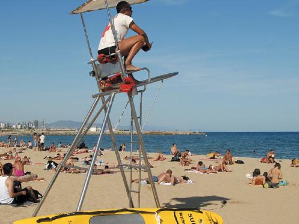 Playa de Sant Sebastià de Barcelona