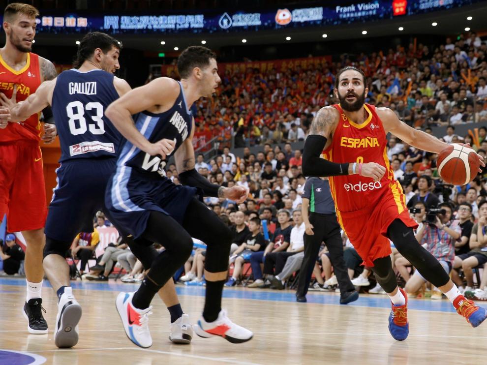 Partido amistoso en China entre España y Argentina.