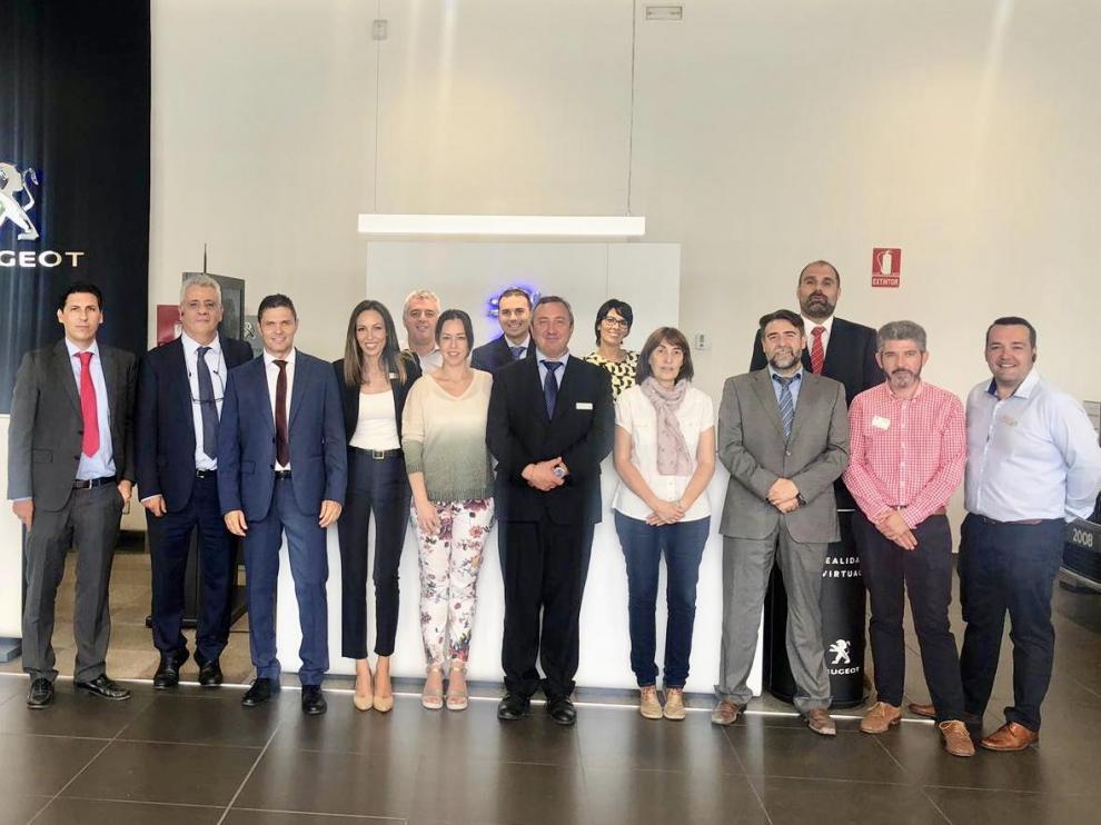 El equipo de Peugeot PSA Retail Zaragoza.