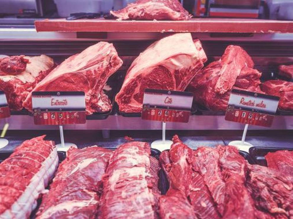 En octubre de 2015 la OMS emitió un comunicado sobre que las carnes procesadas aumentaban el riesgo de cáncer