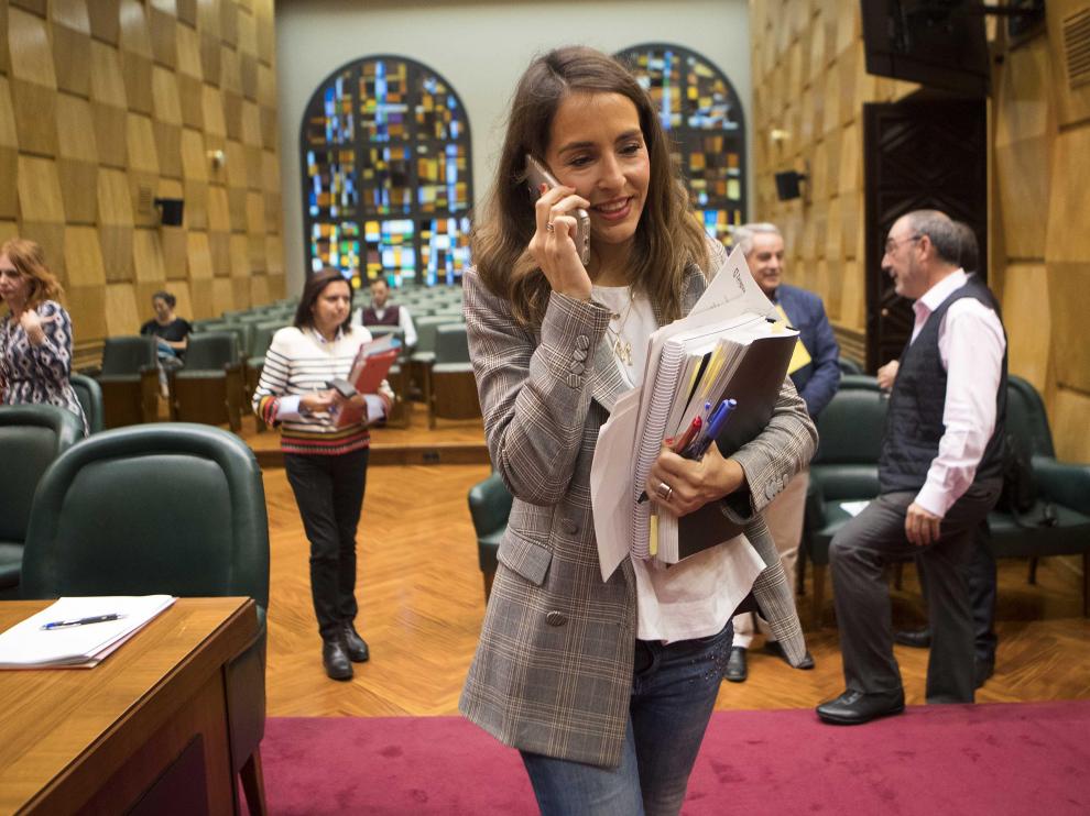María Navarro, este martes en la comisión de Hacienda del Ayuntamiento de Zaragoza.