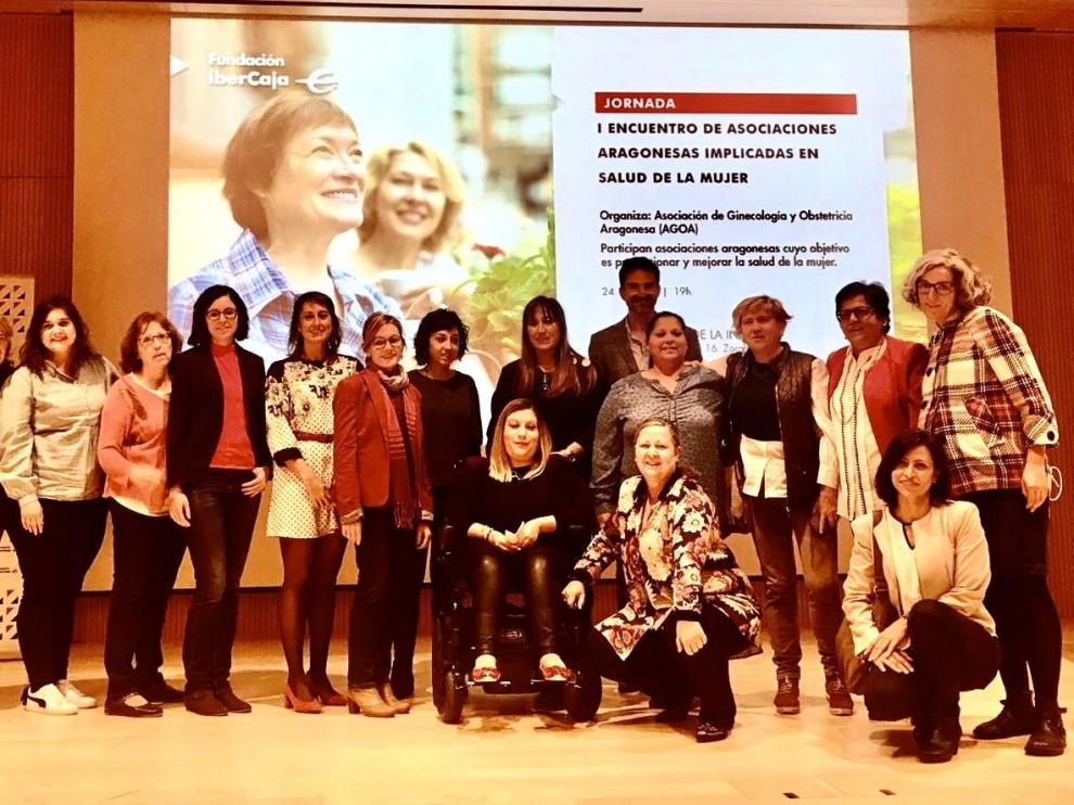 14 organizaciones han puesto voz al cuidado desinteresado de la salud de la mujer en esta cita, organizada por la Asociación de Ginecología y Obstetricia de Aragón.