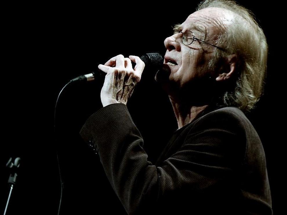 El cantautor Luis Eduardo Aute, protagonista del documental de Gaizka Urresti.