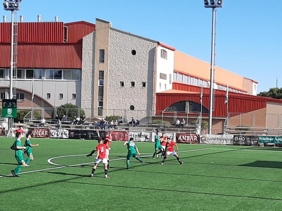 Fútbol. DH Juvenil- Stadium vs. Gimnástic de Tarragona.