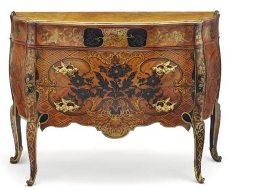 La cómoda diseñada por Mattia Gasparini para Carlos III.