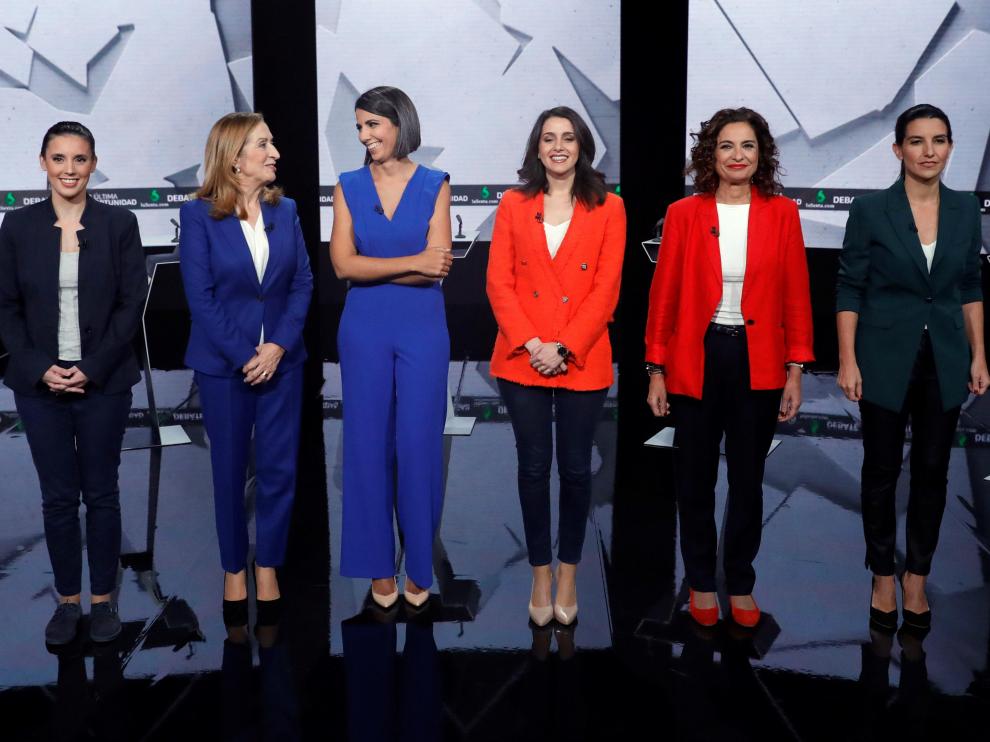 Las dirigentes de los principales partidos con representación parlamentaria, en un debate en femenino