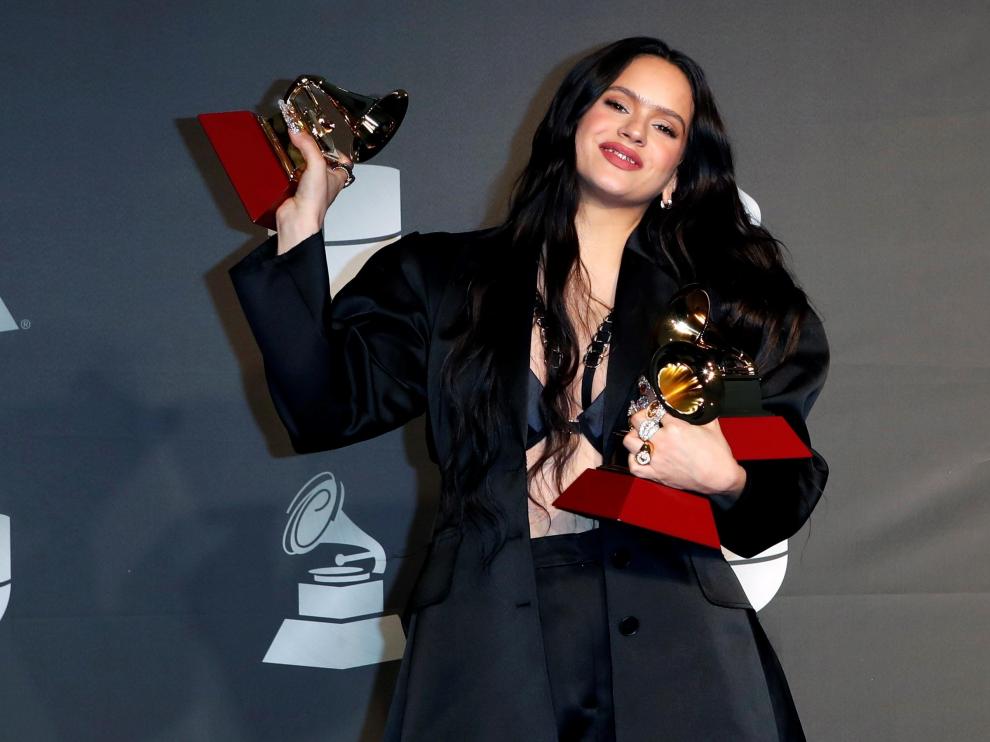 Las Vegas (United States), 15/11/2019.- Rosalia poses in the press room during the 20th annual Latin Grammy Awards ceremony at the MGM Grand Garden Arena in Las Vegas, Nevada, USA, 14 November 2019. The Latin Grammys recognize artistic and/or technical achievement, not sales figures or chart positions, and the winners are determined by the votes of their peers - the qualified voting members of the Latin Recording Academy. (Estados Unidos) EFE/EPA/NINA PROMMER Press Room - 20th Latin Grammy Awards
