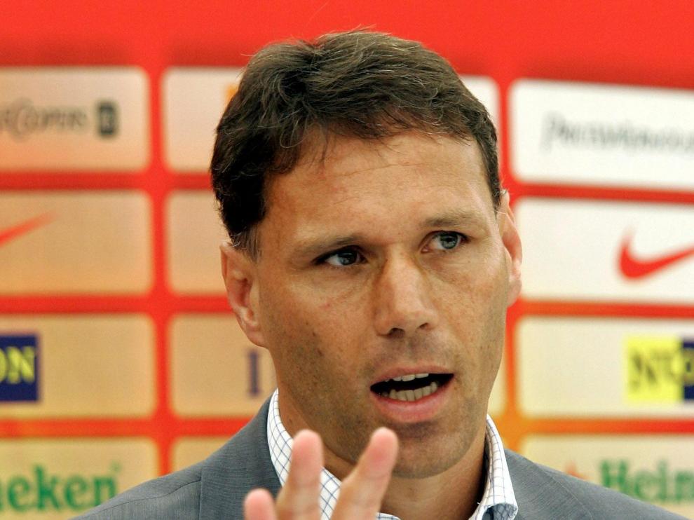 El exfutbolista Marco Van Basten.