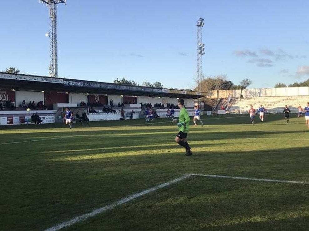 Fútbol. Tercera División- Barbastro vs. Valdefierro.