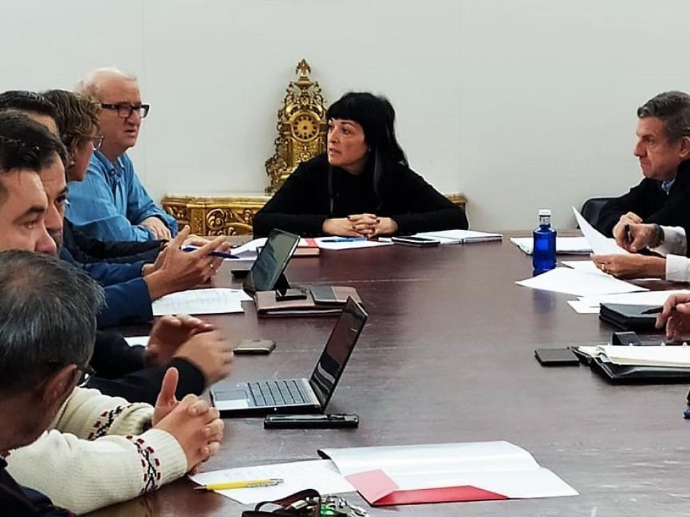 Concejales y representantes de la Policía Local y Bomberos en la comisión de Seguridad Ciudadana