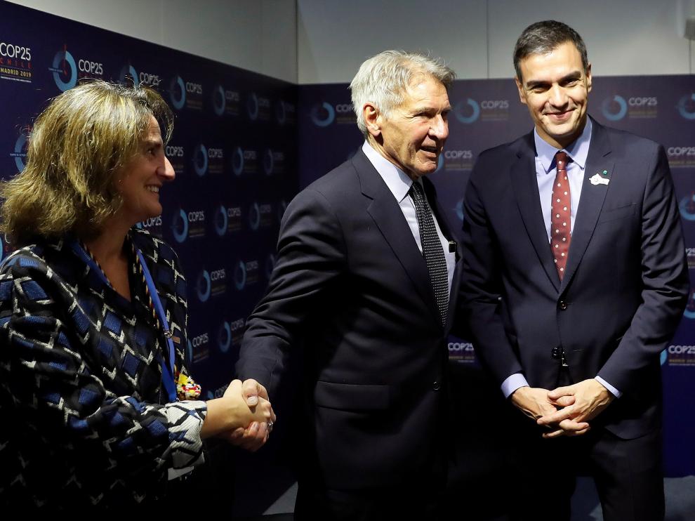 Reunión entre Harrison Ford, Pedro Sánchez y Teresa Ribera en la Cumbre del Clima.