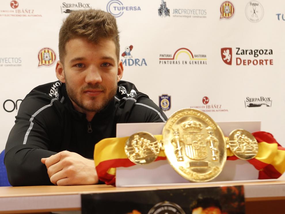 El boxeador zaragozano Ezequiel Gurría