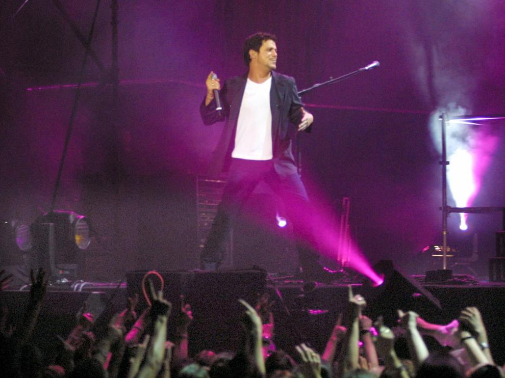 Alejandro Sanz ya actuó en la Romareda en 2001