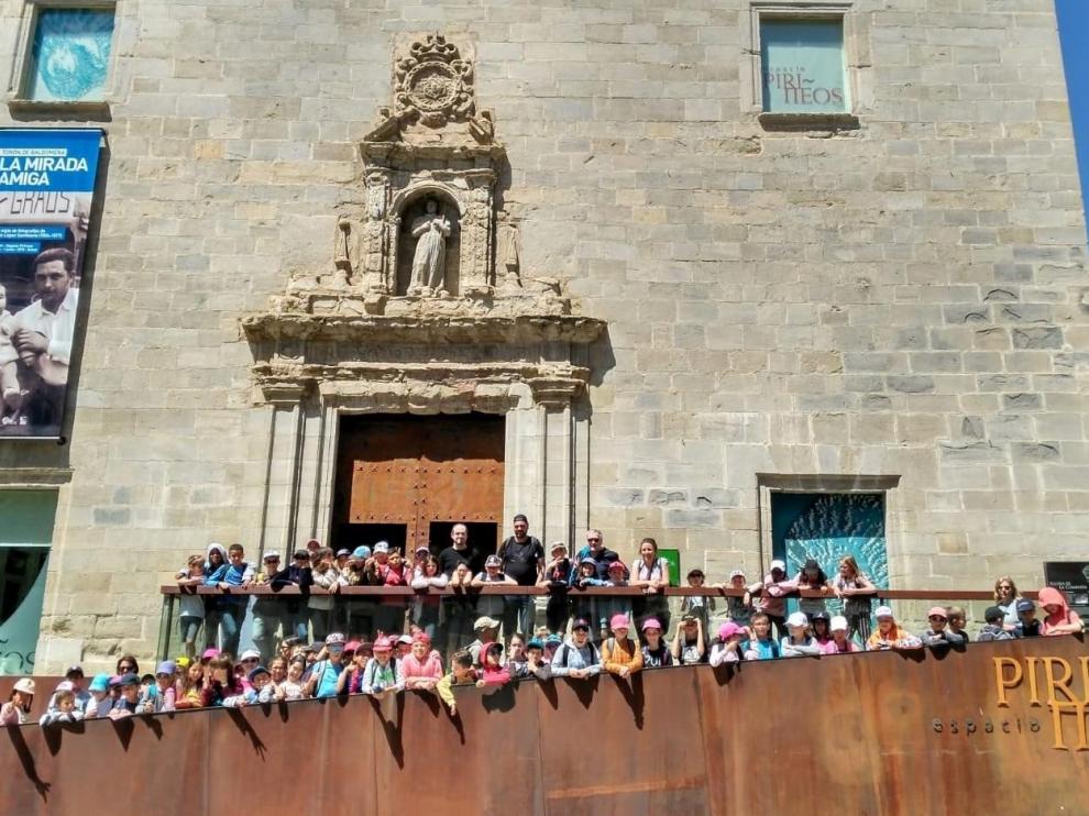 Visitantes en una de las actividades realizadas por Espacio Pirineos.