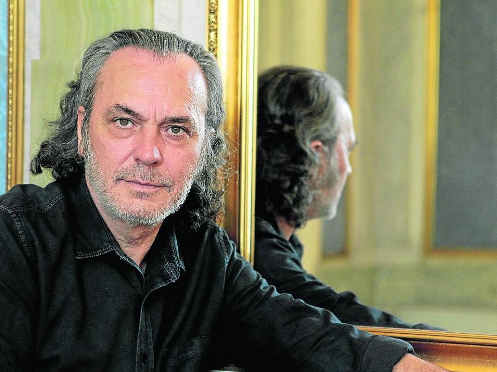 José Coronado protagoniza la serie ‘Vivie sin permiso’.