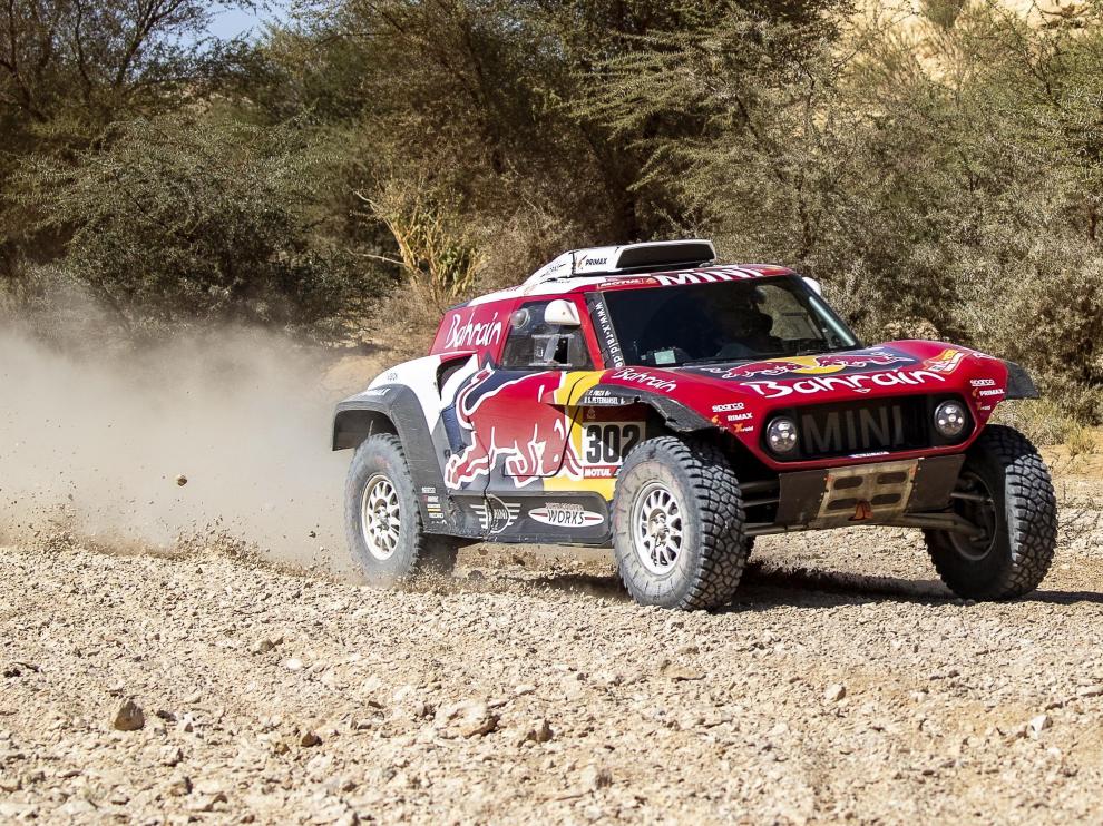 El piloto francés Stéphane Peterhansel (Mini), en acción en la novena etapa del Rally Daka