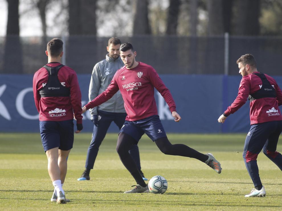 Imagen de Rafa Mir durante un entrenamiento de la SD Huesca