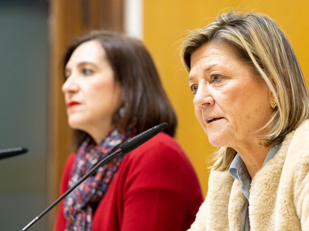 Patricia Cavero (derecha) y Sara Fernández (izquierda), en la rueda de prensa sobre la sentencia de Ecociudad.