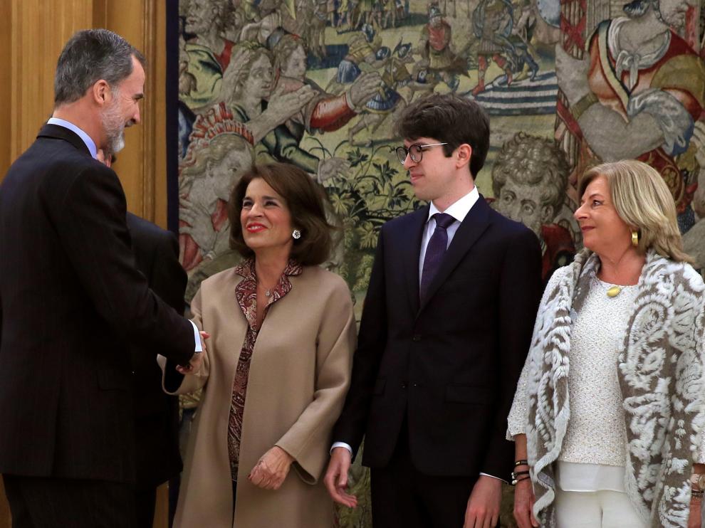El Rey don Felipe recibe a familiares de Gregorio Ordóñez y directivos de la Fundación que lleva su nombre en vísperas del 25 aniversario de su muerte.