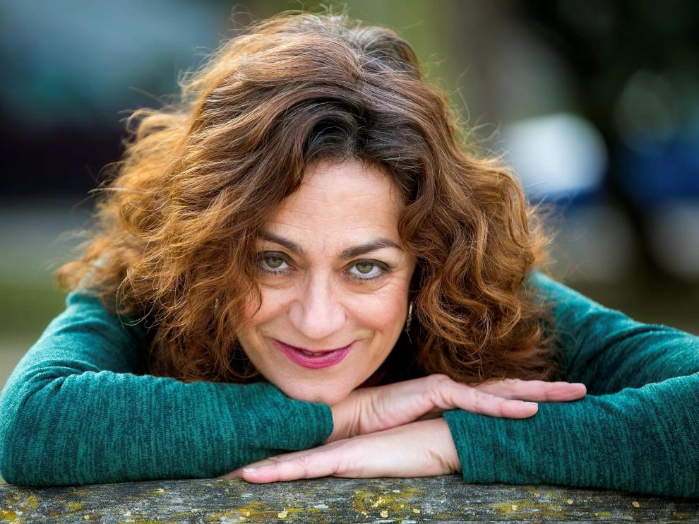Carmen París.