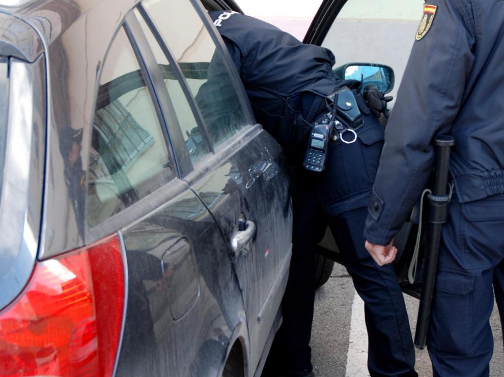 Momento de la detención de los dos menores en Teruel.