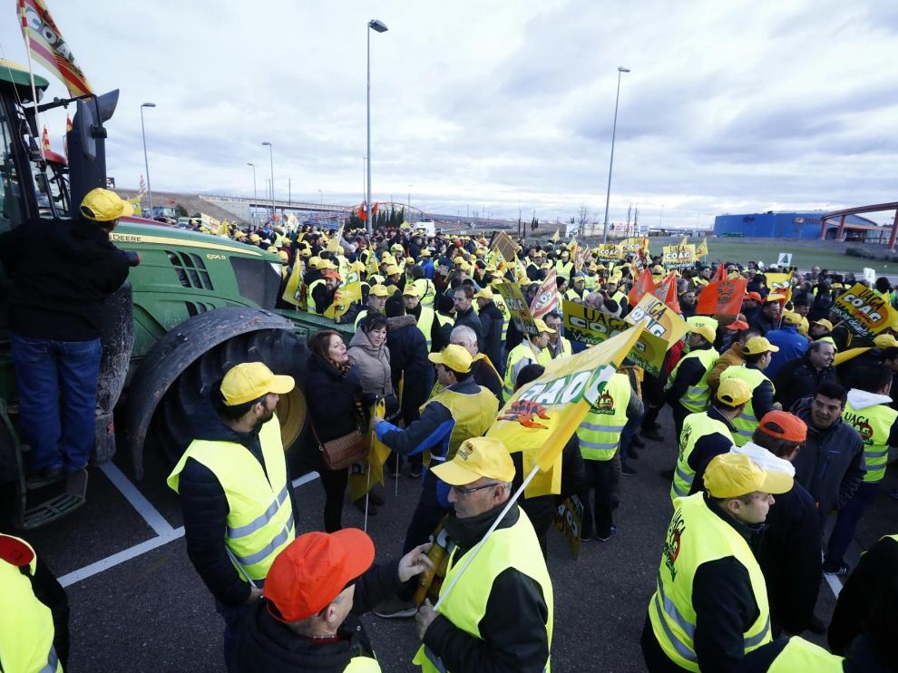 Protesta de agricultores en Zaragoza