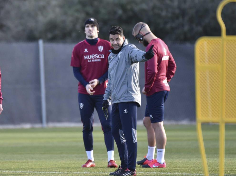Míchel Sánchez, durante un entrenamiento de la SD Huesca