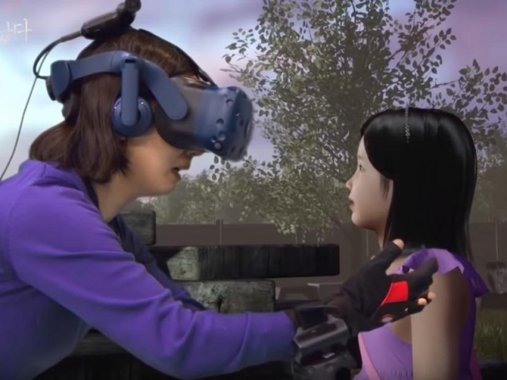 Una imagen del reencuentro virtual entre la madre y su hija muerta