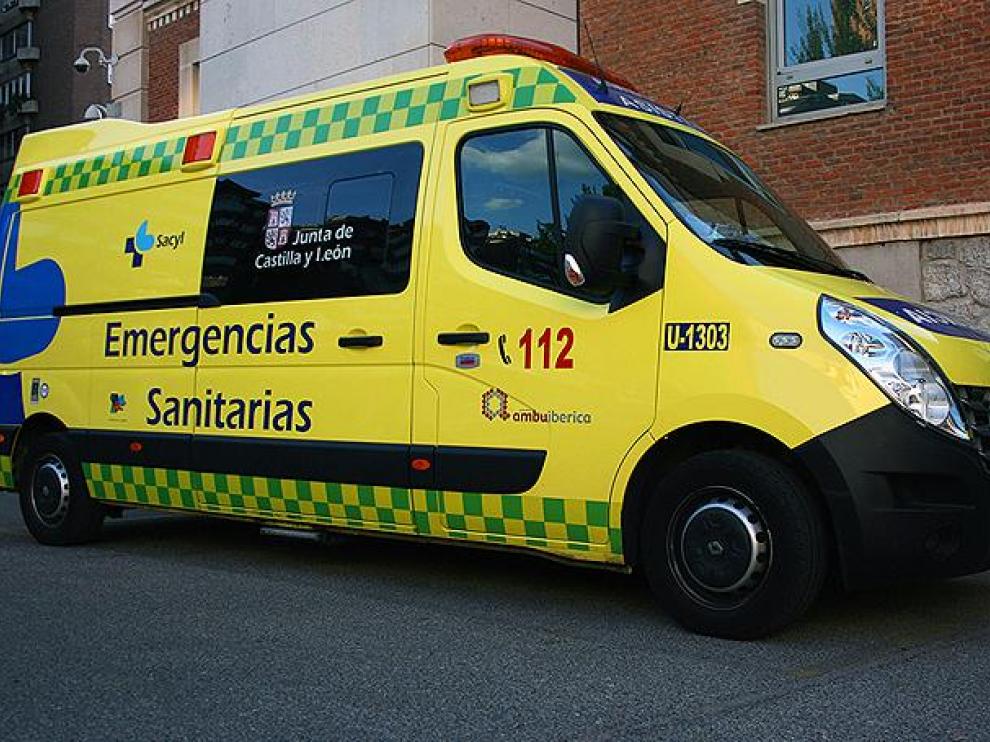 Ambulancia del 112 de Valladolid como la que se ha desplazado al lugar del accidente.